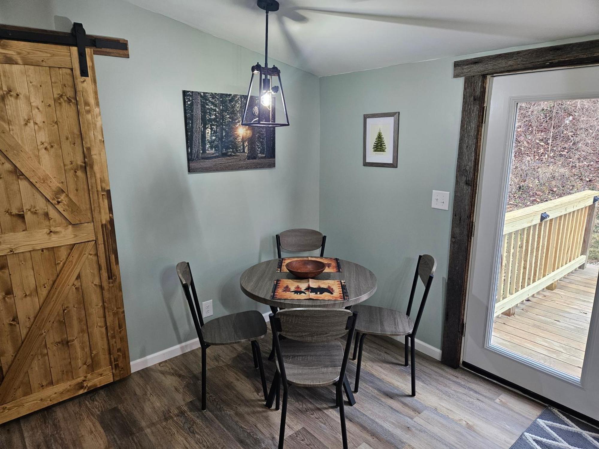Villa Grey Pines At Hocking Vacations Logan Exterior foto